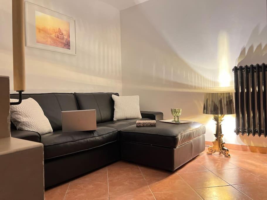 Appartamento Life Is Beautiful Design Loft Navigli Romolo, Netflix, Wifi, Ac And Street Parking Milano Esterno foto
